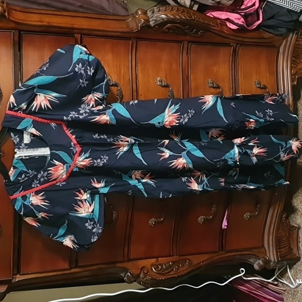 Vtg Hawaiian Puff Sleeve Lotus Flower Print Dress sz Small
